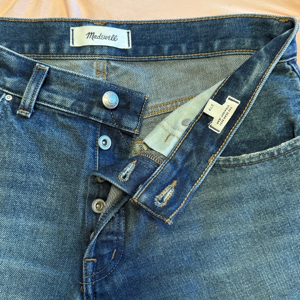 Madewell Petite Dean Easy Straight Jean - Picture 6 of 16